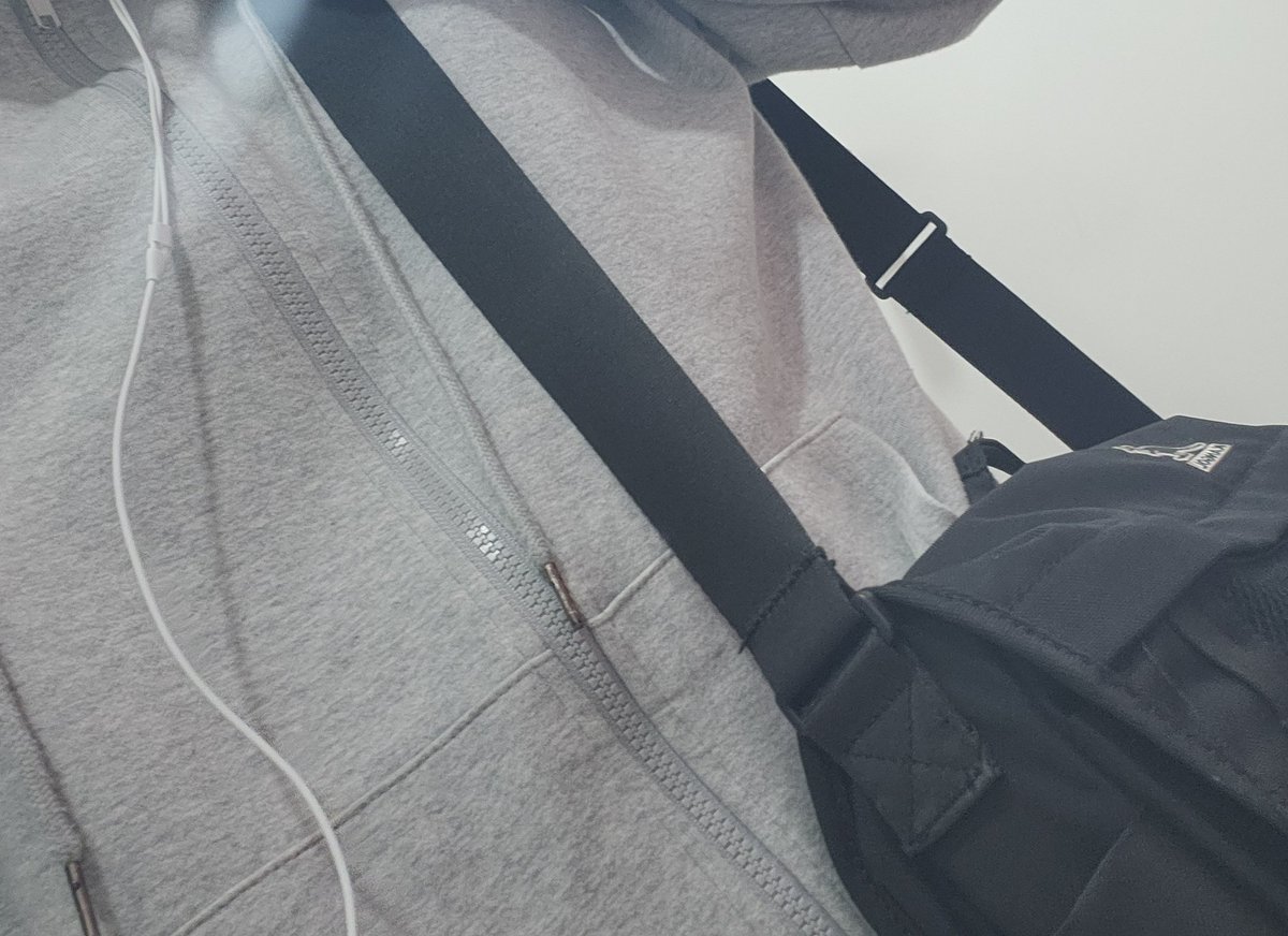 sakejan's tweet photo. #그림러_𝕏친소
안녕하세요 학생입니듀 https://t.co/brimYiBi3q