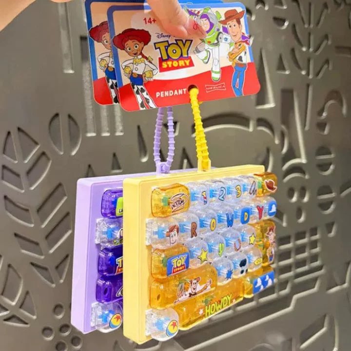 motekaachan's tweet photo. 病院の待合室で、隣の子がずっと静かに、これ触っててさ…
お母さんもスマホ見てて余裕そうだったんだけど、ごめん、あのとき私、、 https://t.co/1DDcCtuz9N