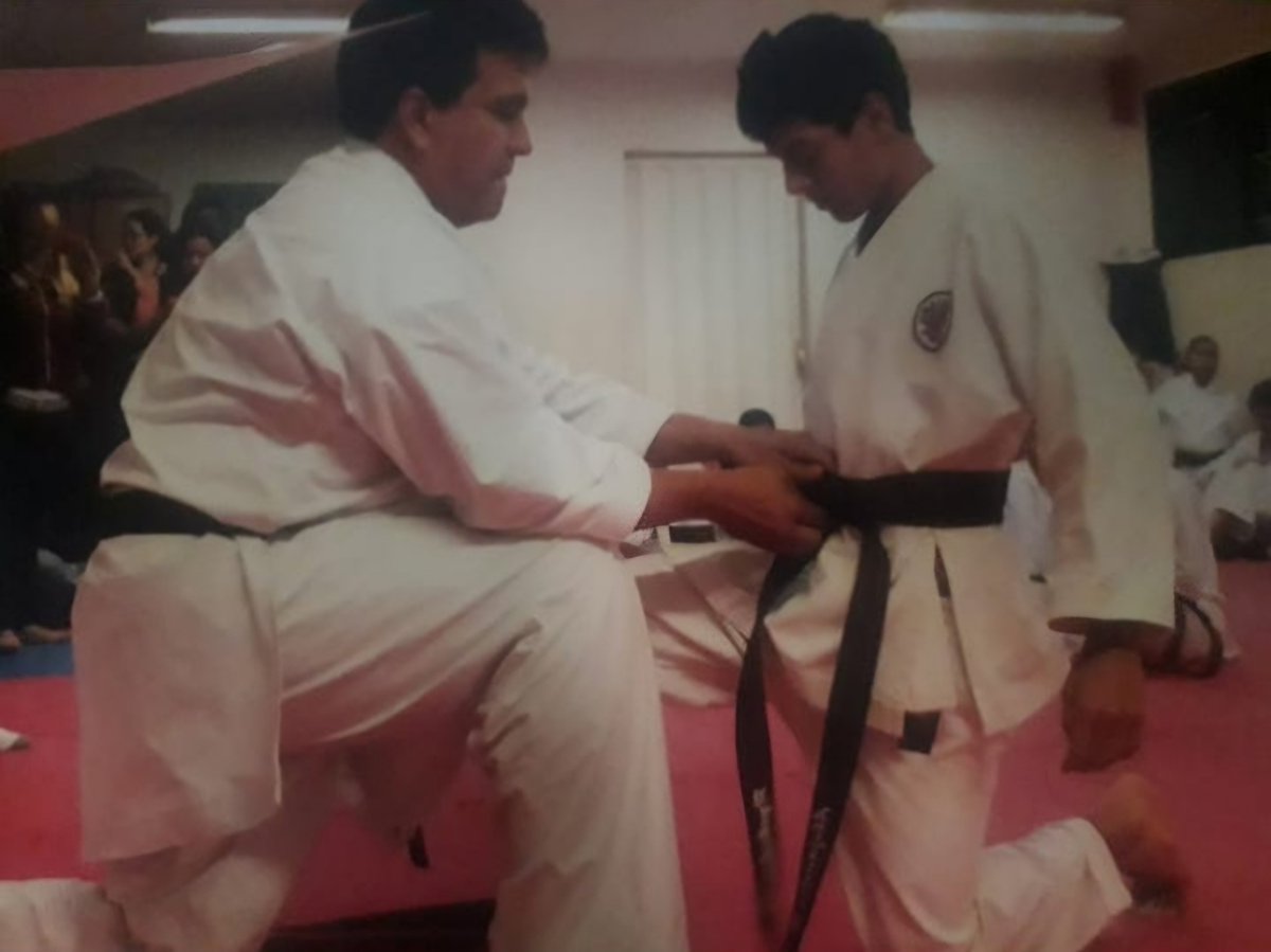 AlejBoli96's tweet photo. @LRPMQTRMP1MDVCS @Cheskacsk Hijo lo digo porque kata es una modalidad del karate, no un deporte per se... En mi juventud fui seleccion Merida 🙄 https://t.co/q8tlIv7wBI