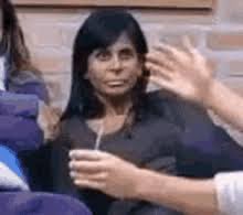 patienstzero's tweet photo. @idpeacelex O BULE DE CHA DE RUSSELL MANDOU NOTICIAS DNV 👏👏 se eu faço uma hipótese sem fonte, vc pode pedir a fonte. óbvio. mas então vale a mesma regra pra sua hipótese de que foram os fãs comprando dezenas de versões enquanto cada venda de 25 representa uma pessoa diferente. https://t.co/mcMRFZ33Mp