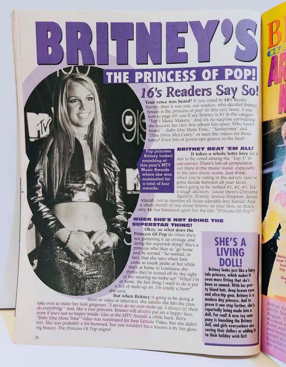 acantoradetoxic's tweet photo. britney sendo chamada de PRINCESA DO POP desde 1999 e as baratinhas jurando que é saudosismo

gente escolham outros títulos pra fave de vcs se vcs se importam TANTO com isso kkkkk sla… só parem de choro https://t.co/GfFeoJubsO