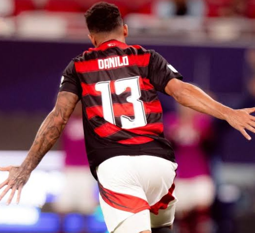 PodSetorNorte's tweet photo. "vai votar em quem?"

Sendo que o gol do Tetra veio do 13

Estava escrito https://t.co/AoBtznWVgV