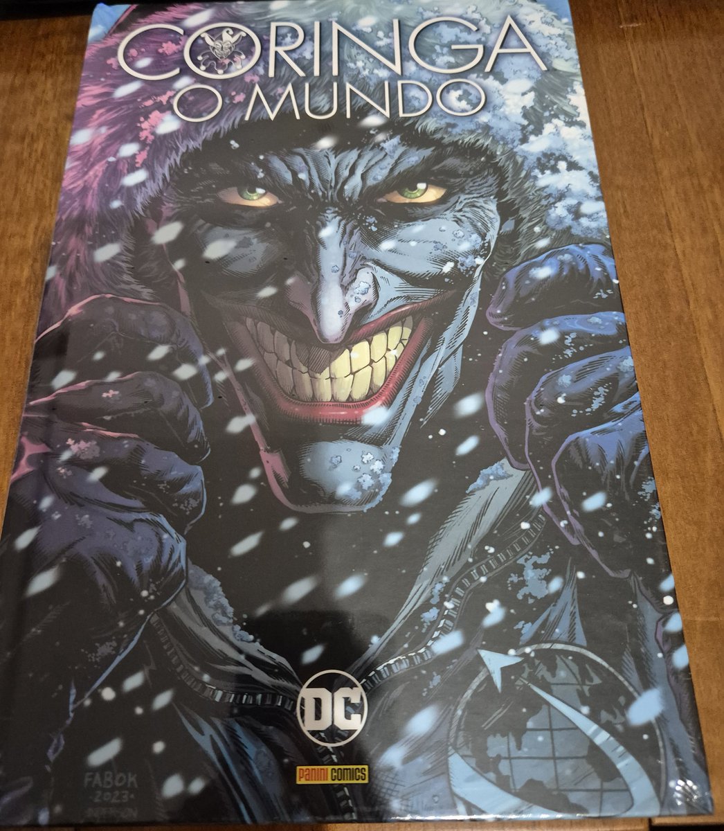 JonathanASlate1's tweet photo. It arrived a bit late but here we are! 

Joker: The World 

It gathers stories of The Joker from 12 different countries 👀

Including BRAZIL 🥳🥳🥳🥳🥳🇧🇷🇧🇷🇧🇷🇧🇷🇧🇷🇧🇷🇧🇷

I'm very happy 😁 https://t.co/Pp0G3CQIRy
