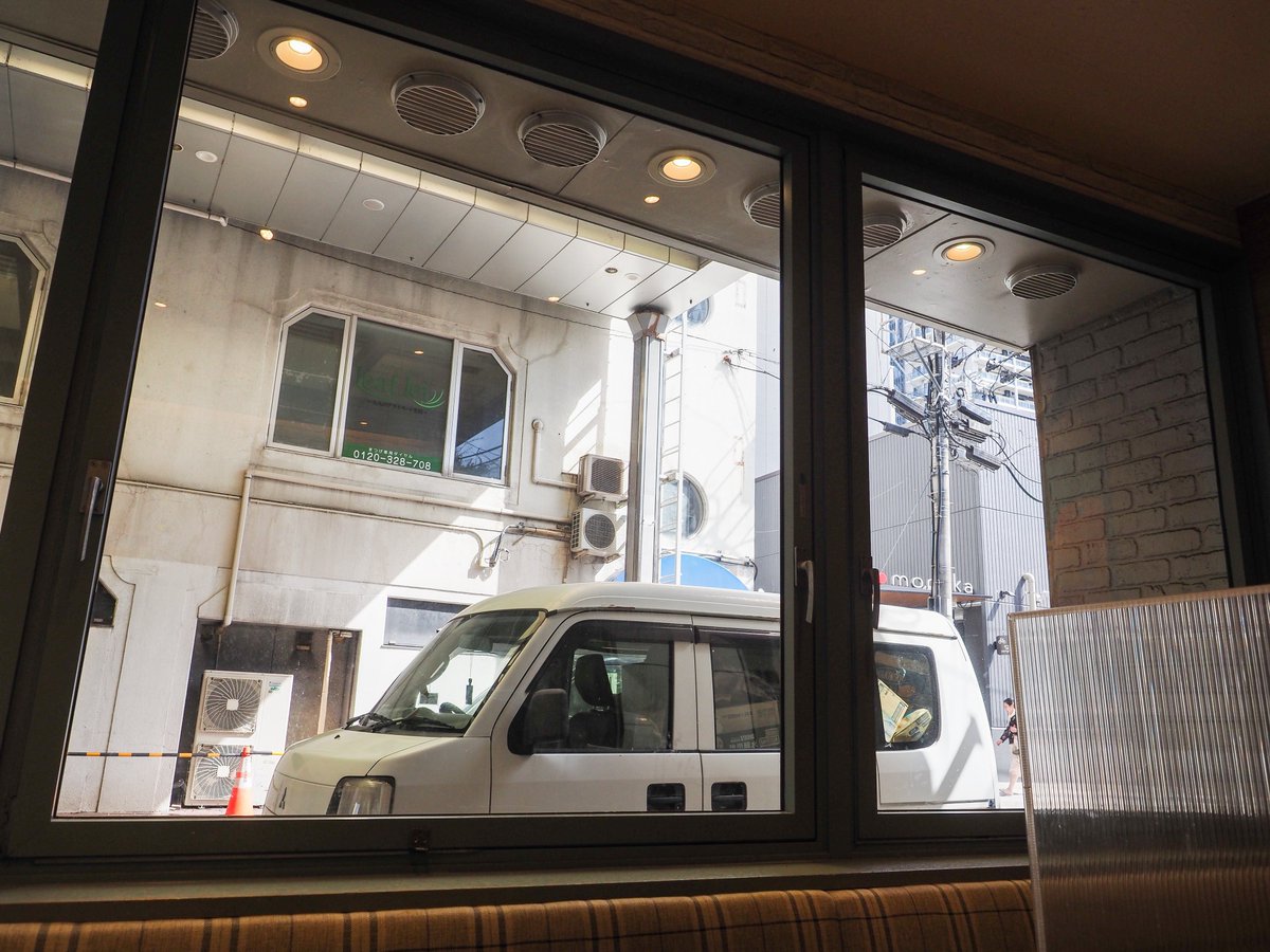 miyasta9ram's tweet photo. 旅先であえてチェーン店に入る
地元民になれた気分がしてなんかいい https://t.co/m4ZctF4I5c