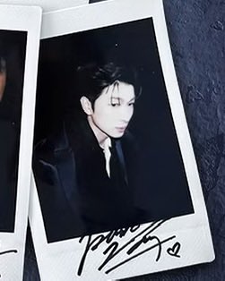 kanghyunhe's tweet photo. 유령 폴라 이거 뭐에요... https://t.co/BZk7CMk1Rg