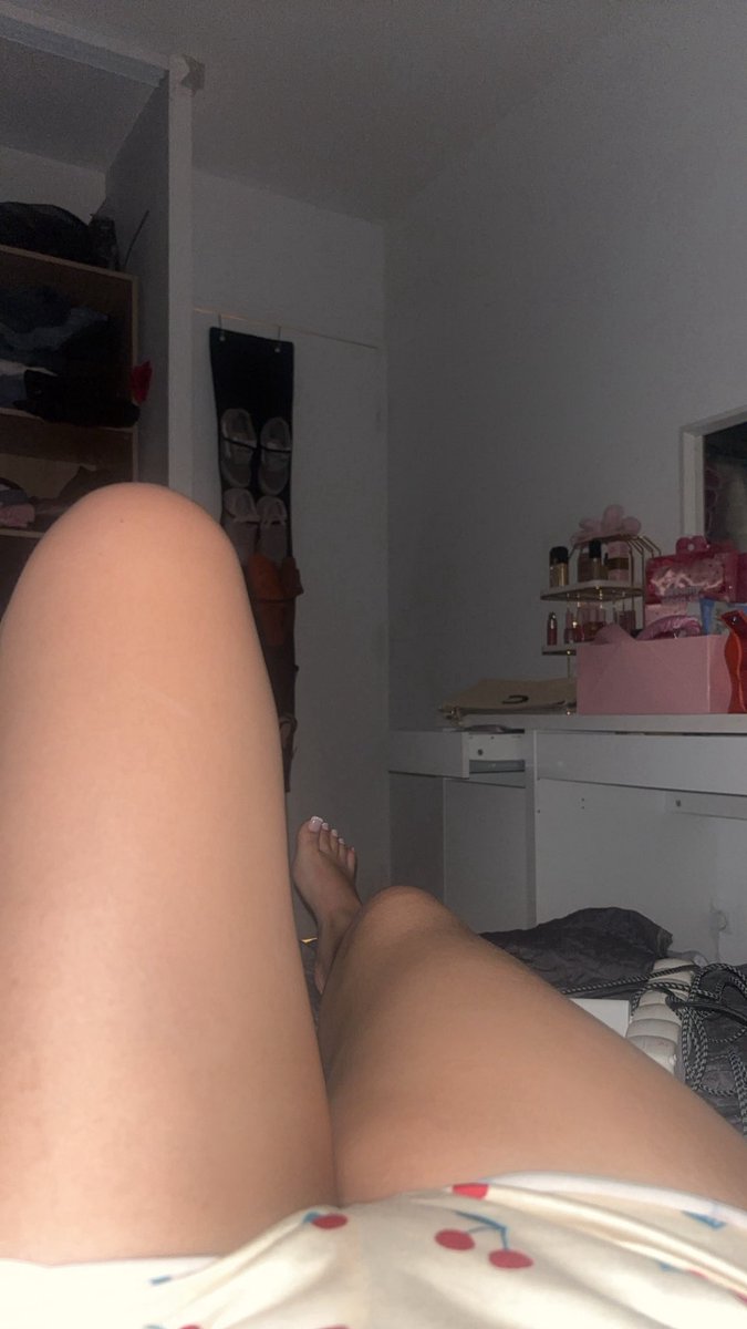 ReineChay's tweet photo. #moneymiss #soumis #moneyslave #paypig #domina @Brun0Parent @rtfemdomlux @rtfeetslave1 @rtfindom @RTDoms https://t.co/ztPkA280Ct