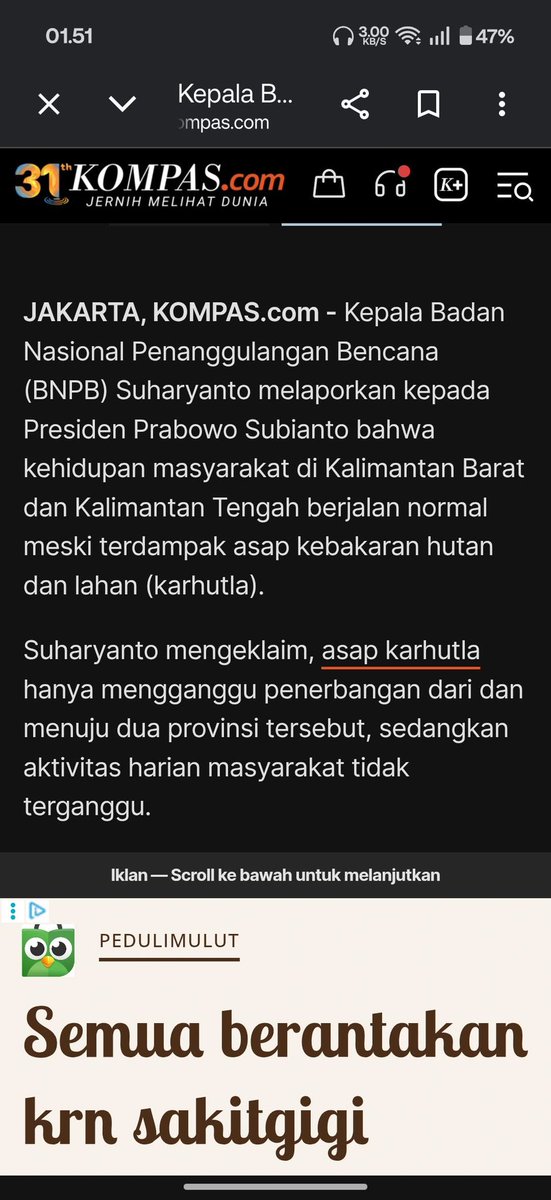 sibambaang's tweet photo. Prabowo dapat LAPORAN dari BNPB bahwa kehidupan masyarakat di Kalimantan berjalan NORMAL.

Asap KARHUTLA hanya mengganggu penerbangan PESAWAT.

Ternyata laporan-laporan yang diterima presiden selama ini begini https://t.co/LNGlV0MF8T