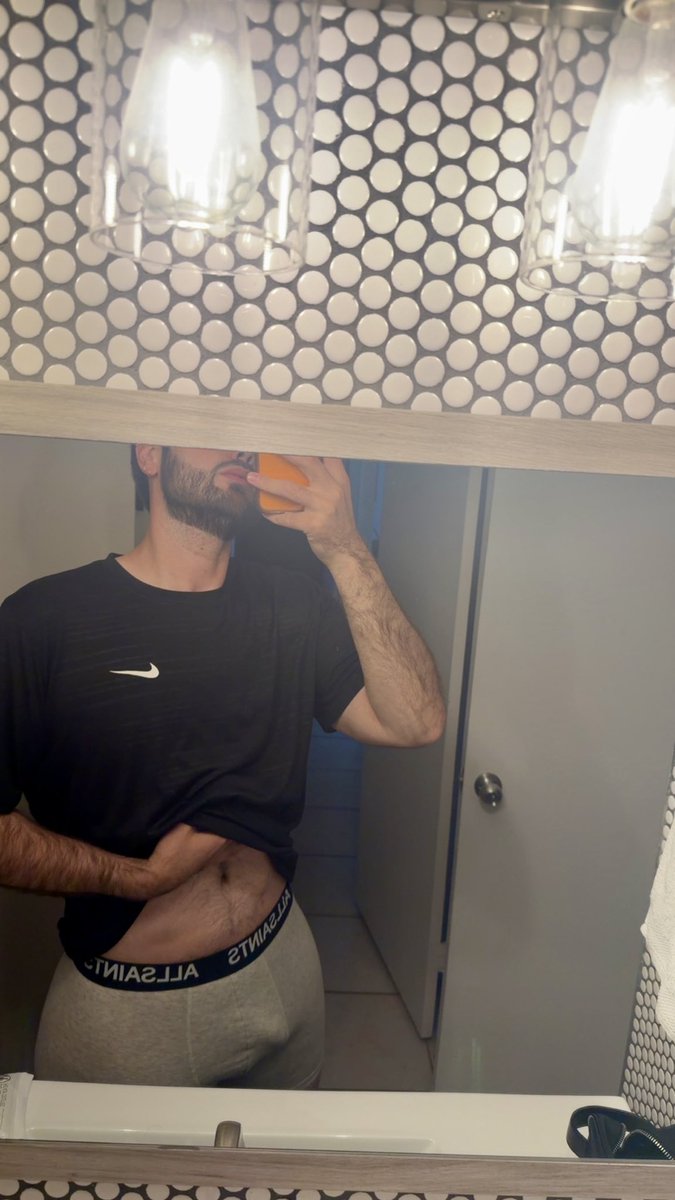 012_bertoo's tweet photo. como para tener un sugar o no π
#phxdl #phx #latino #latinodick #morningwood #dl #horny #teen #bestdick #nsfw #nsfwacc
#nsfwtw #nsfwacc #nsfw_acc #rt #retweet #az https://t.co/yUxPaKBrTo