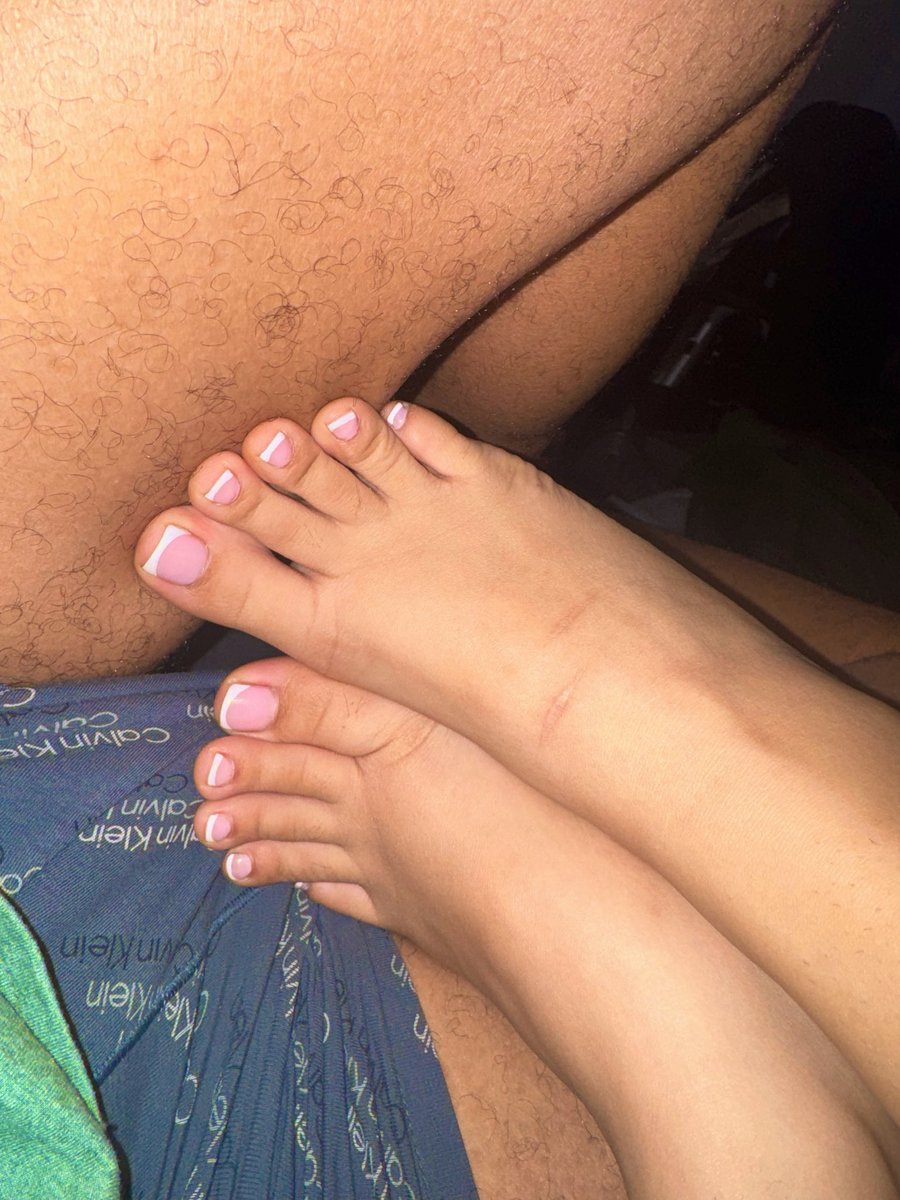 Girthy_Jonez's tweet photo. When it comes to feet…. @AnythingToes_ 😎 #feet #footfetish #toes #fyp https://t.co/B9boB4I4uc
