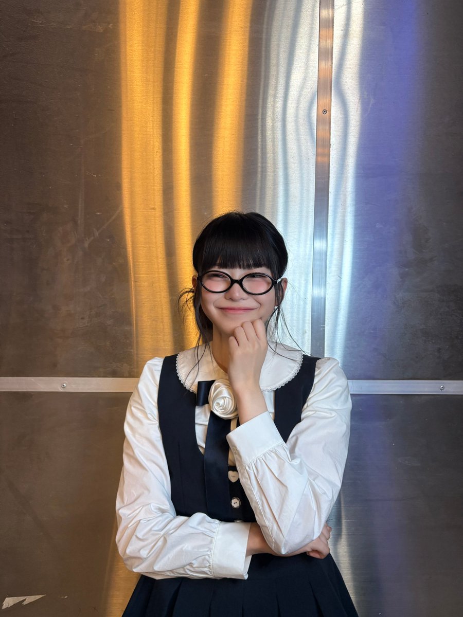 pinkberry_0718's tweet photo. 안경미온 が応援してるよ！！
#cosmosy #kamión #카미온 https://t.co/7quvgCYpNE