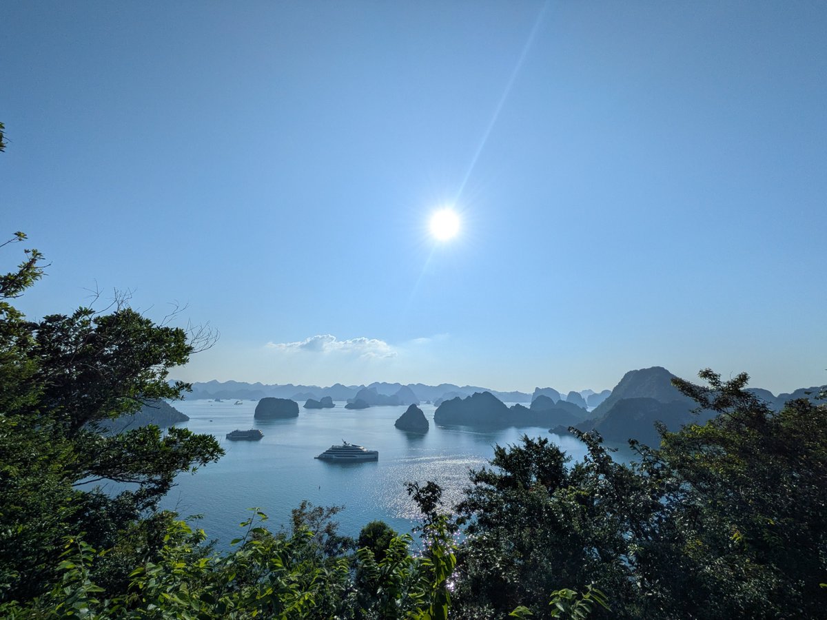 3_io_3's tweet photo. シルバーウィークベトナム旅行しかしてない… https://t.co/1zp4hYjp1p