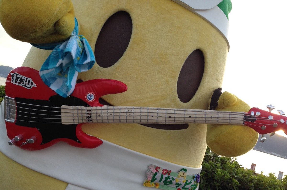 InappyStaff's tweet photo. お師匠さん、
お誕生日おめでとうございますo(^い^)o
これからも師匠の背中を追いかけて、
ベースに向き合っていきます☆

#IKUO 師匠 https://t.co/T94TLgfdnD