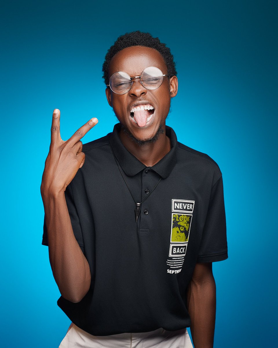 BDirector89552's tweet photo. After my birthday, here i drop the first personal project.📸

Photographed by @BDirector89552
Model @claver8976

#crazitivity 

#cleanpotrait #advertisingphotographer #productcampaign #studiophotography https://t.co/3nRF7d8zTC