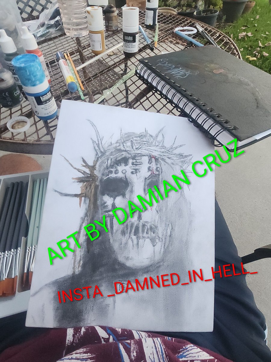 _Damned_13's tweet photo. Someone of my work, small sketches not high detail starting at $15 of its small enough $5 digital or paper. #art #commissionㅤ https://t.co/jHXnbLrhzA