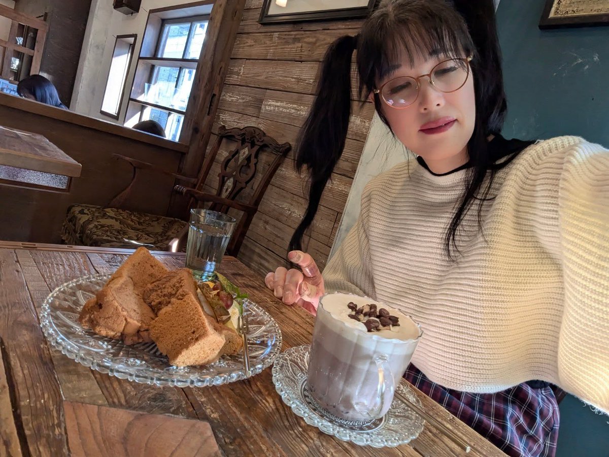 LakendraStsj's tweet photo. シフォンケーキ好き〜(*´ω｀*)
： https://t.co/7vv5Di77wt