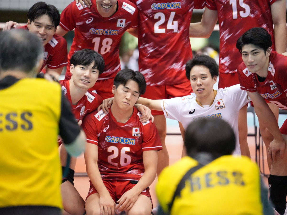 mkkm_1515's tweet photo. 20260921
バレーボール男子日本代表
国際親善試合
日本対カタール 岩手

なんでそんな顔してるの❓🤣

#後藤陸翔 https://t.co/B1rNjhmtP9