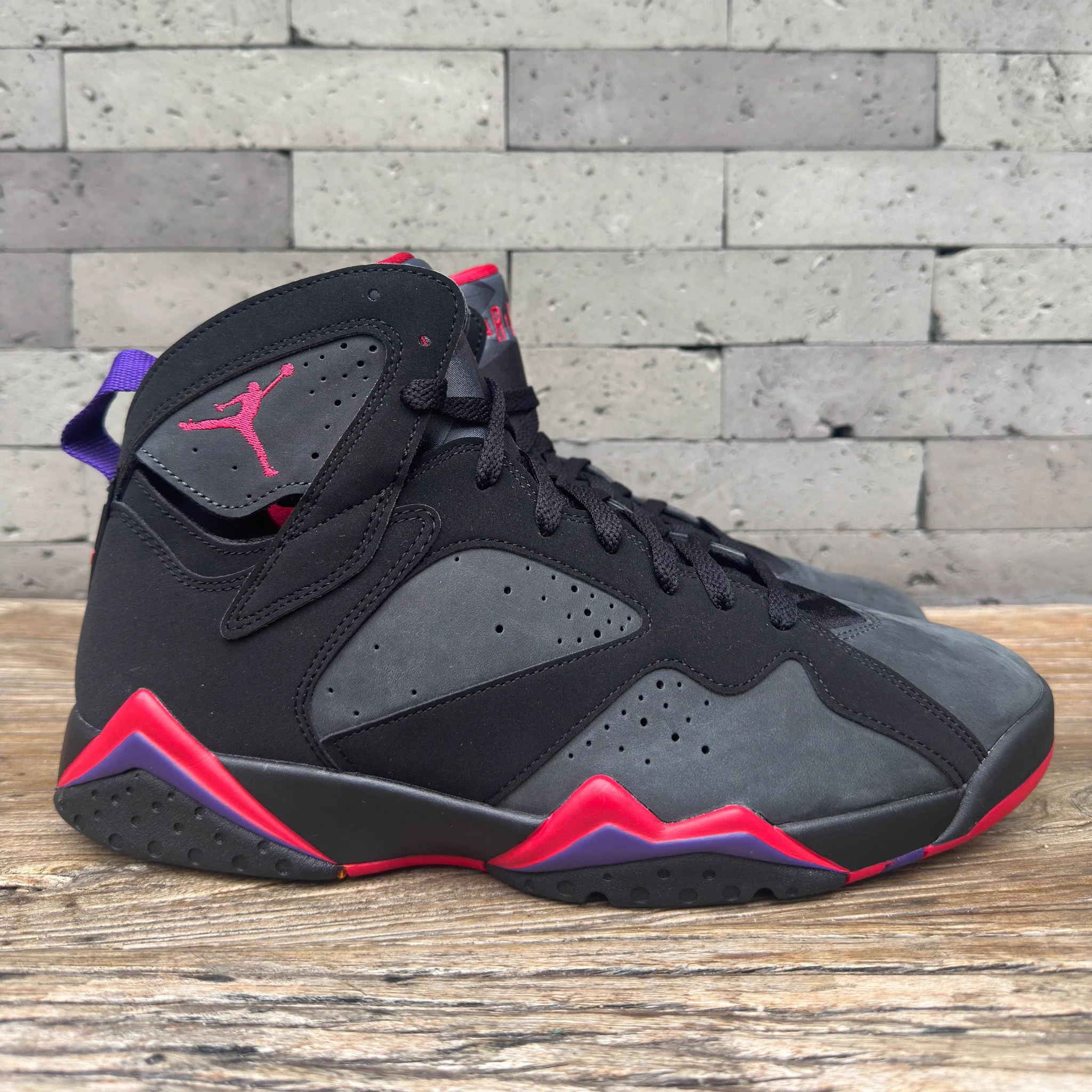 KicksFinder on X: 