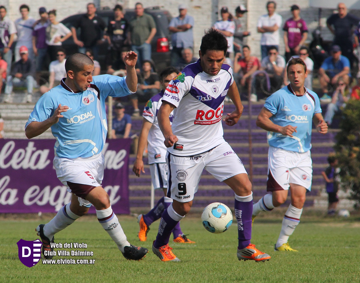 webdelviola's tweet photo. El historial (12 enfrentamientos)
▪️ Villa Dálmine ganó 5 (9 goles)
▪️ UAI Urquiza ganó 3 (9 goles)
▪️ Empataron 4
Aquí, todos los partidos: https://t.co/wIasyY7kEW https://t.co/KzLNyjk4Kc