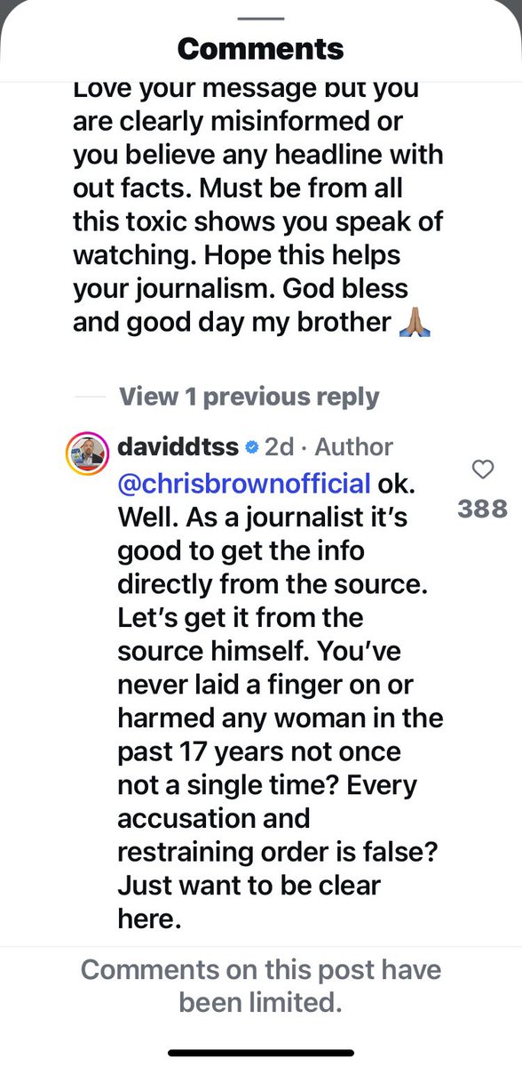 realraemoni's tweet photo. Boy shut your fake journalist ass up 😂 You tried to lie on Chris, got his attention, redirected the question &amp; now you’re getting hate from his fans as if YOU weren’t the one to start to bullshit 😂🤡

Tbh, I’m surprised Chris didn’t cuss you out himself https://t.co/YdwUQo2lxu