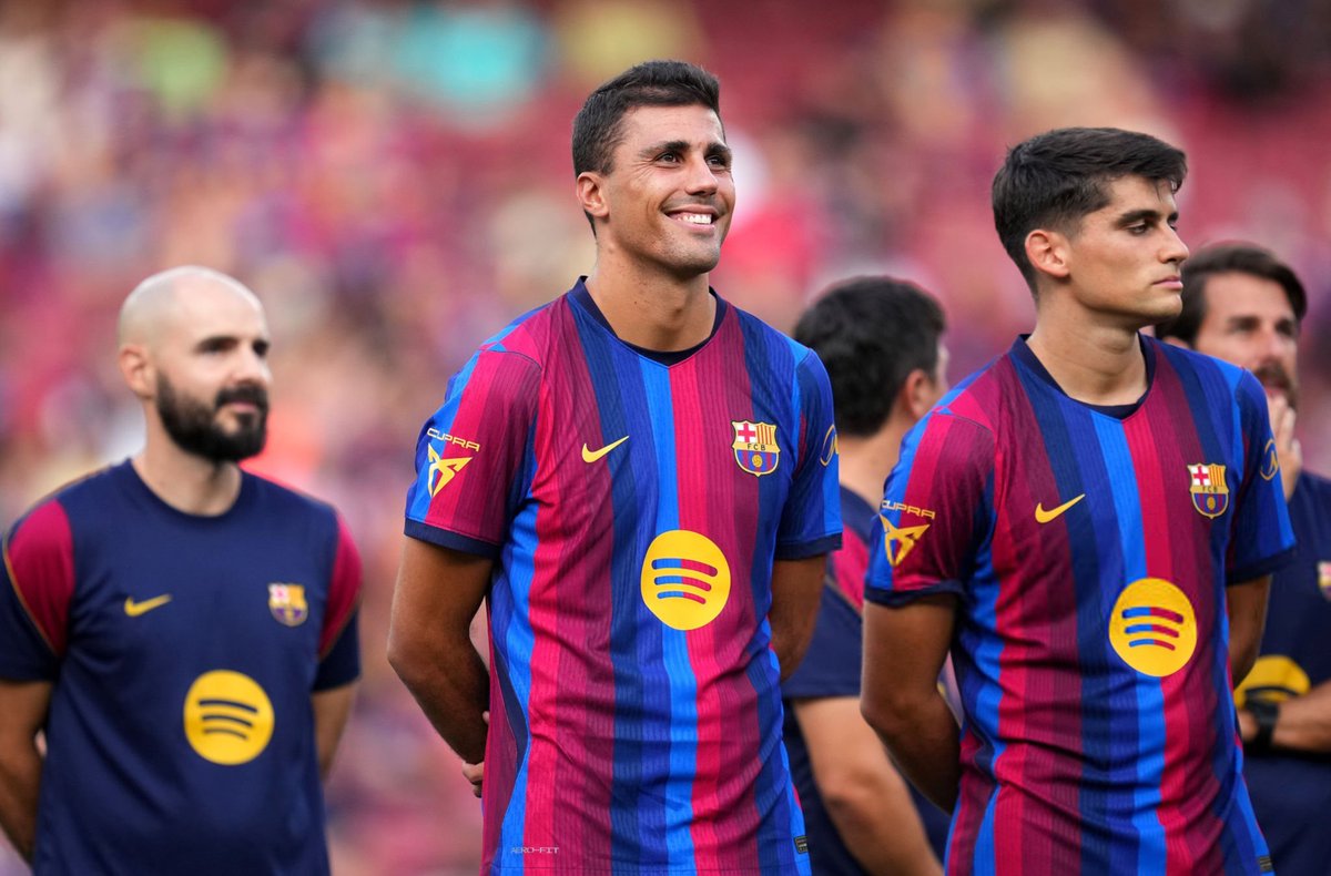 FabrizioRomano's tweet photo. 🔵🔴 Rodri: “This Barcelona generation will make people speak about them for a long time”.

“That’s one of the reasons why I decided to come here”. https://t.co/9VPO2k31sa