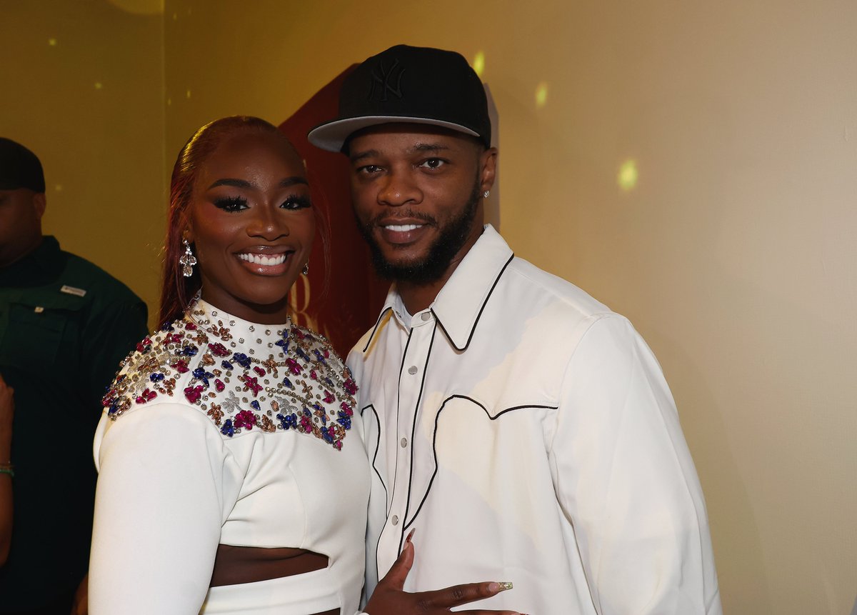TheShadeRoom's tweet photo. Rollin' with the punches? 👀 Claressa Shields spills on how she plans to approach being in a blended family with Papoose in the future. VIDEO: https://t.co/sIfn41DGZc https://t.co/1E2BjOHUw9