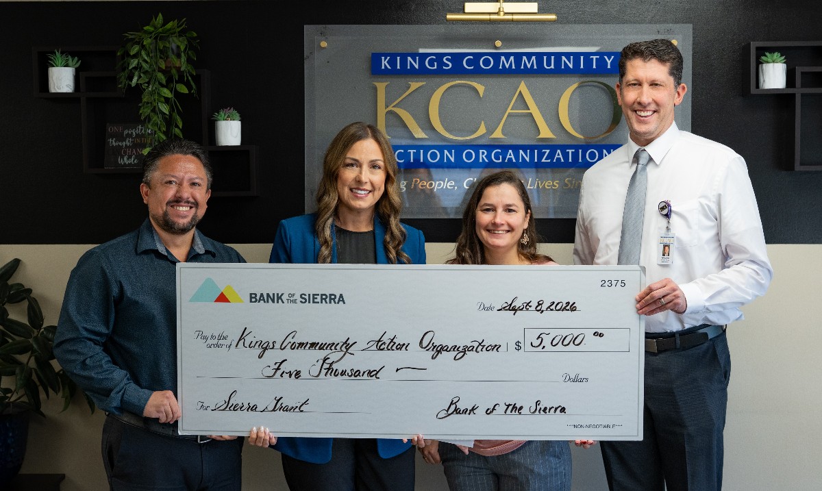 BankoftheSierra's tweet photo. We awarded a #SierraGrant to Kings Community Action Organization. The organization offers programs to develop self-reliance in individuals and families in #KingsCounty. https://t.co/BmzZ0B17WW #MemberFDIC https://t.co/4D9lXhYj0N