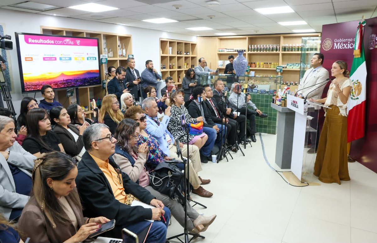 Gob_Puebla's tweet photo. 📢Conectividad, infraestructura y promoción internacional fortalecen desarrollo turístico: Armenta Mier.🌺🛣️

@armentapuebla_ @TuristicoGobPue 

📰
https://t.co/T975pi3gy4

#PorAmorAPuebla #TransformarEnGrande #Comunicado https://t.co/Y1qbDnDmzn