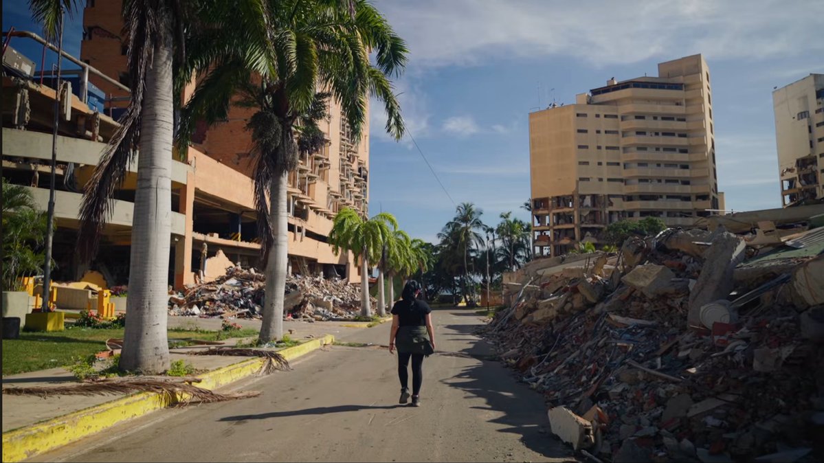 alejandraoraa's tweet photo. Mañana estrenamos nuestro documental de los terremotos en Venezuela. Les dejo el link de YouTube para que suscribirse y reciban la notificación. Jueves 06:00 PM:

https://t.co/RAxeymWYqO https://t.co/eHMslVIqpO