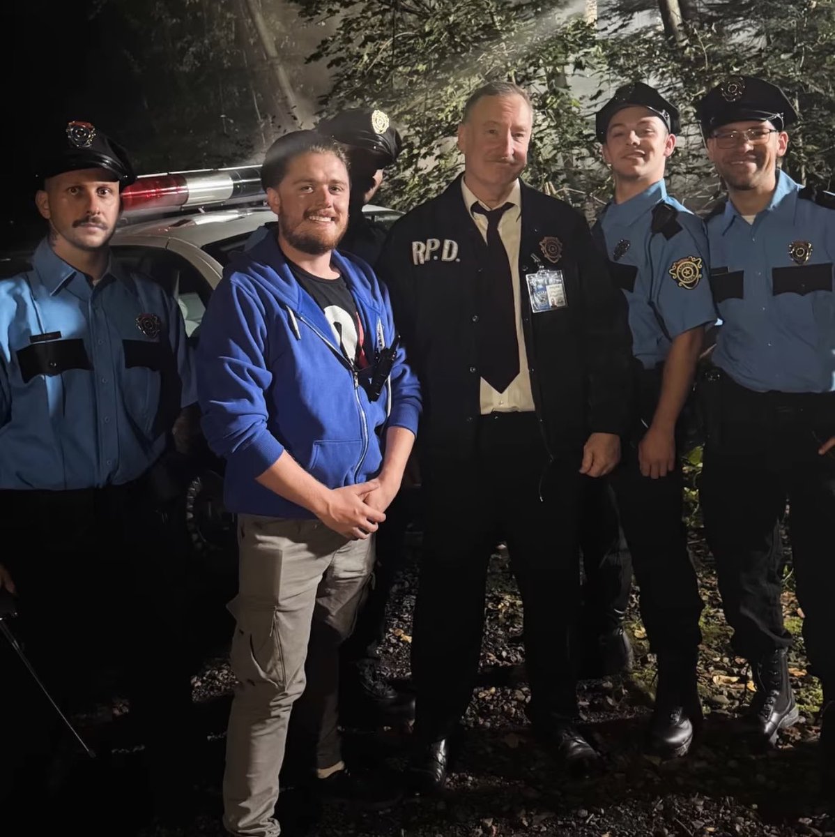 jjfromroe's tweet photo. The duality of the ROE Team. 😆👮‍♂️ https://t.co/yfCpjvN80c