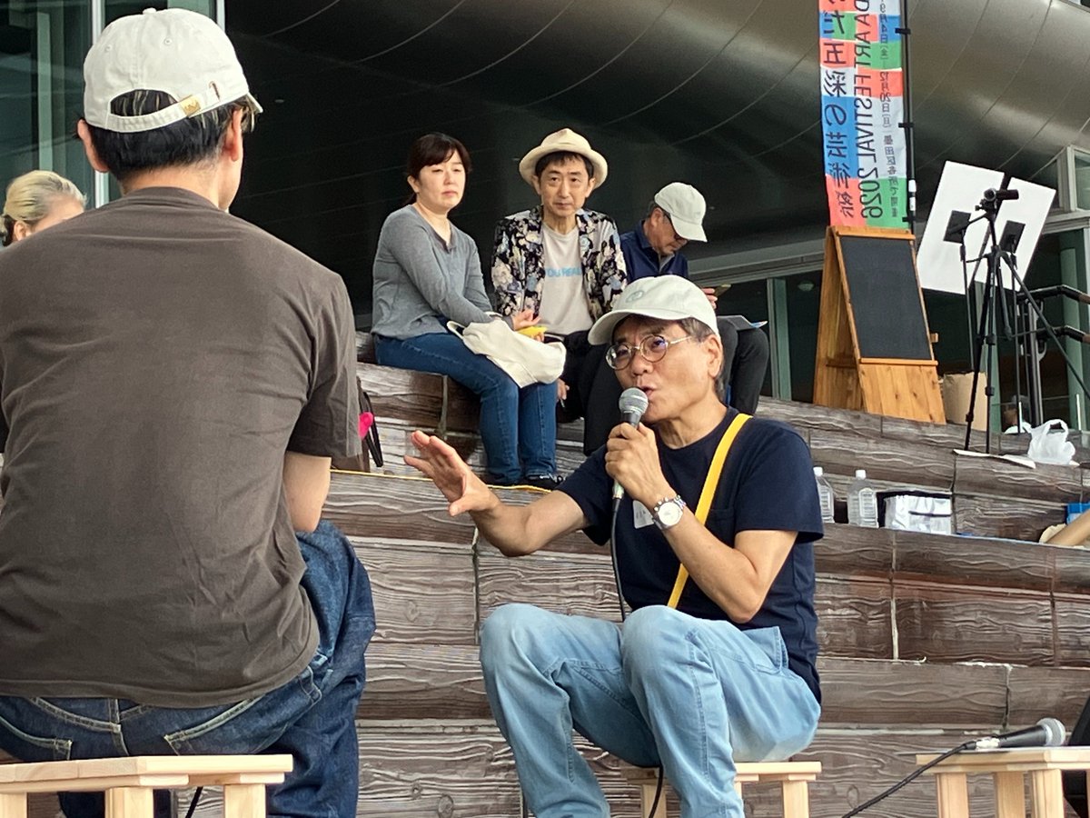 sumida_artfest's tweet photo. 【9/27(日)｜助けたり、助けられたりの日曜日 4日目】

この日からの新企画はこちら！

🎤ikoma「オープンマイク」
🚶‍♀️池田晶紀「君といた時間」
🌿松田純子「青空ウィスキング」

それぞれの方法で「シェア」と「ケア」を体験します。

📍両国リバーセンター｜11:00〜16:00
🔗https://t.co/pYgHo6VAwm https://t.co/fTb7Yzq4rv