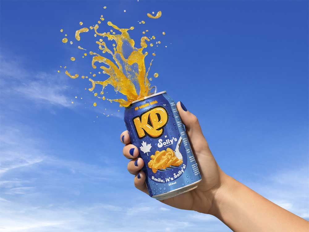 TheTorontoSun's tweet photo. Kraft Heinz Canada unveils Kraft Dinner-flavoured cream soda https://t.co/38E9ACAnGW https://t.co/ewbIyTS1Xq