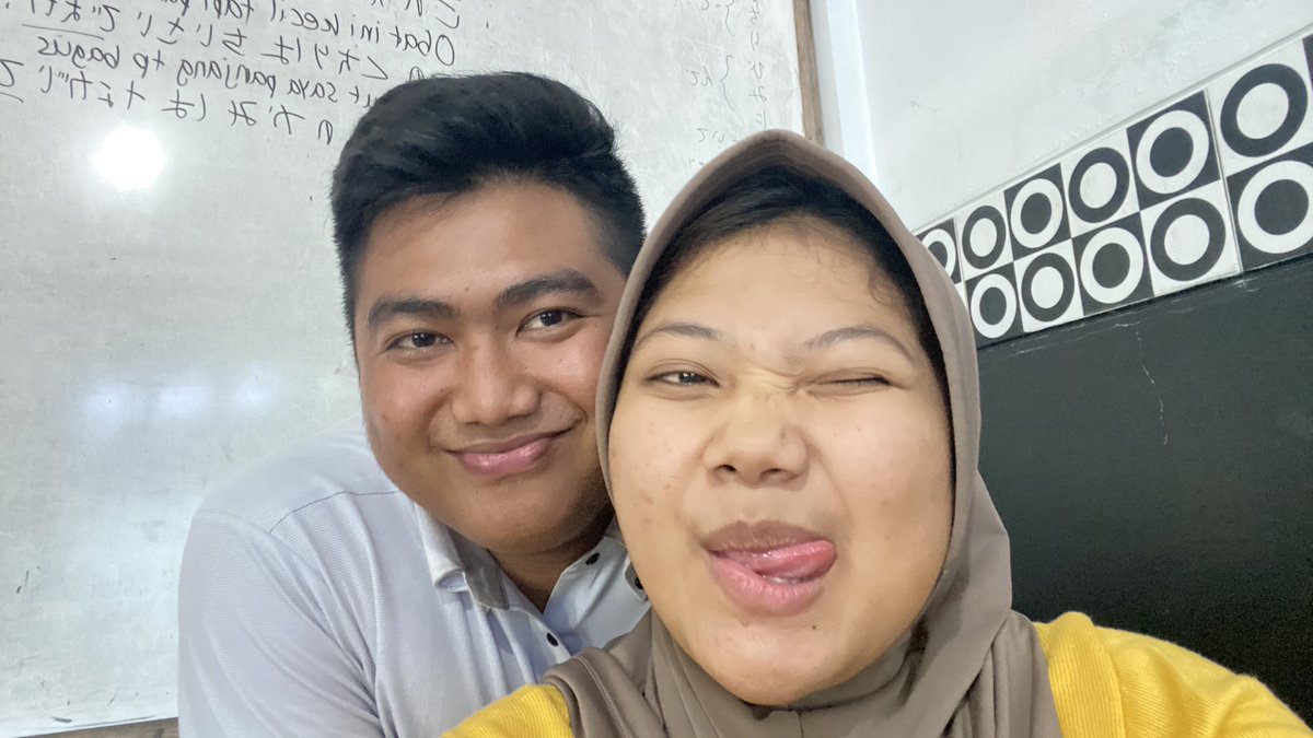 urguiltyplsure's tweet photo. cepet pulang sayang, aku kangen😭🥹 https://t.co/tbNbqjmy9l