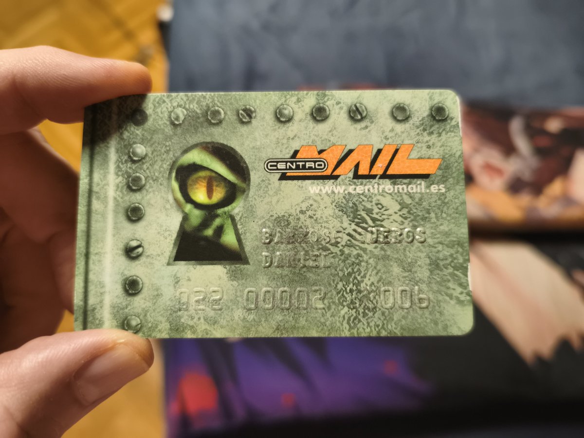 lZER0Sl's tweet photo. Llevo desde la epoca de centro mail con vosotros y espero y espero mi correo de los 25 años pero nada a quien hay aue rogar que lo miren tengo incidencia y todo 26000815131
@VideojuegosGAME https://t.co/i4BU8UeK9S