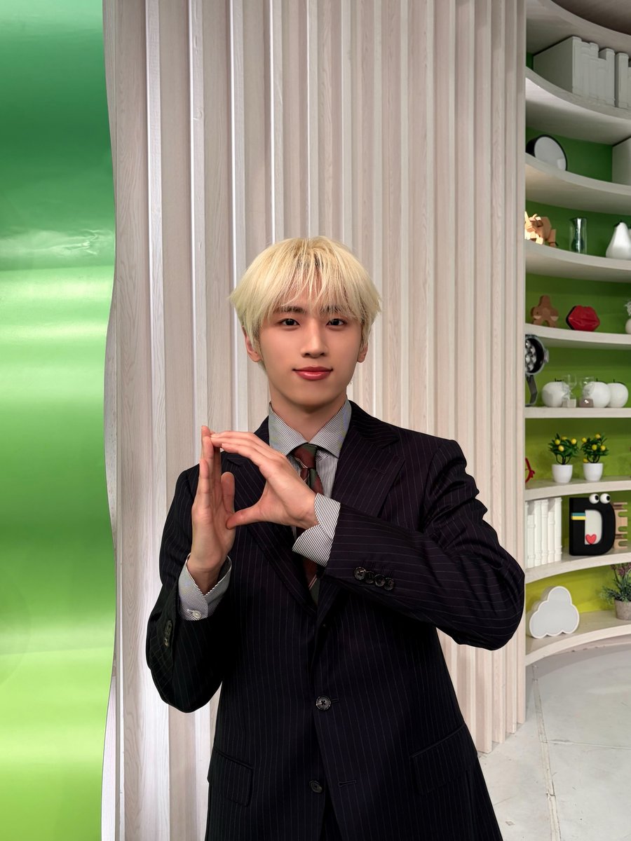 official__INI's tweet photo. [📸] 260924
日本テレビ
「#DayDay.」

#フェンファン が出演しました🧸
ありがとうございました！

@ntv_DayDay
#INI #Todays_INI https://t.co/HSpuPeqKyu