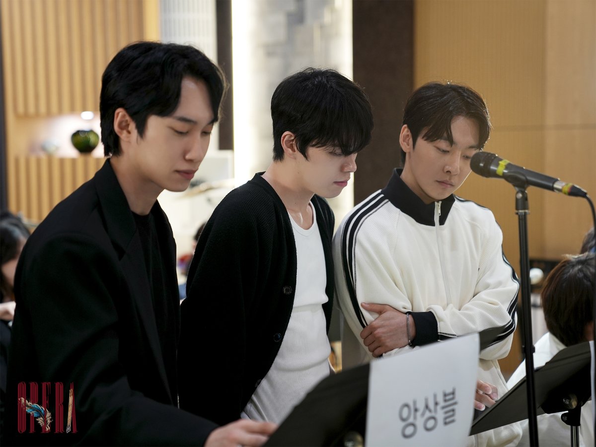orchardmusical's tweet photo. 뮤지컬 #오페라

👑 시츠프로브 현장 공개

뮤지컬 <오페라> 시츠프로브 현장을 공개합니다!

𝐌𝐔𝐒𝐈𝐂𝐀𝐋 𝐎𝐏𝐄𝐑𝐀
𝟸𝟶𝟸𝟼.𝟷𝟶.𝟶𝟷-𝟷𝟶.𝟷𝟾
이화여자대학교 삼성홀 https://t.co/5dGjyTJUG9