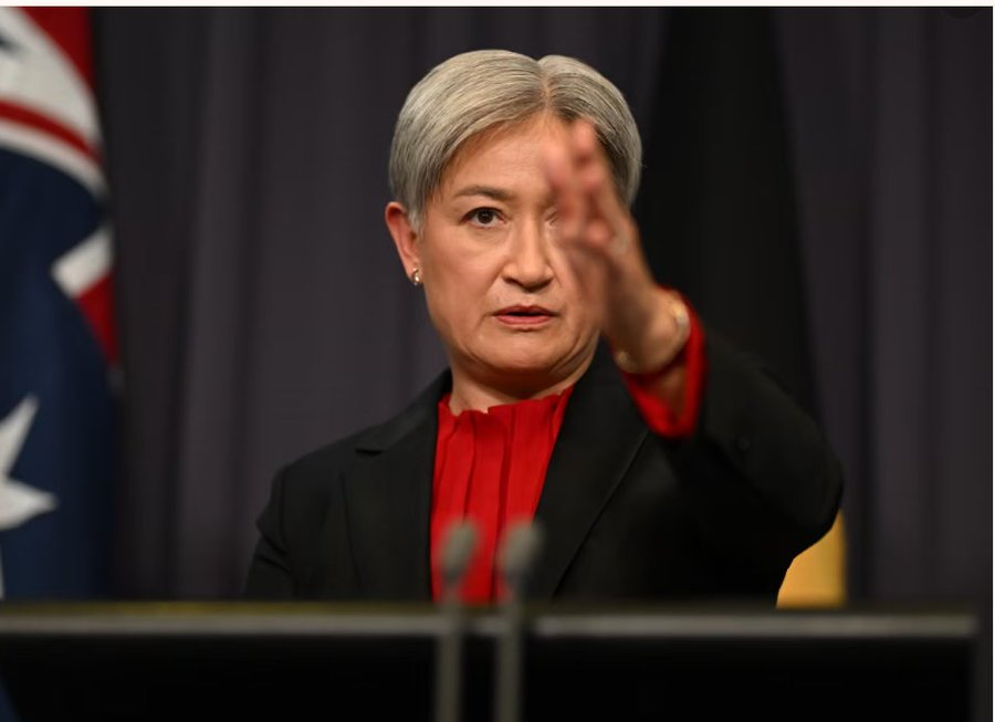 JJKALE2's tweet photo. Australian Foreign Minister Penny Wong:  

".....ultimately, Israelis and Palestinians want very similar things."  

And, the Australian Labor govt will make sure Israel gets everything it wants, &amp; Palestinians get genocided.  

I have officially run out of rage for this person. https://t.co/iTRbJcFTSy