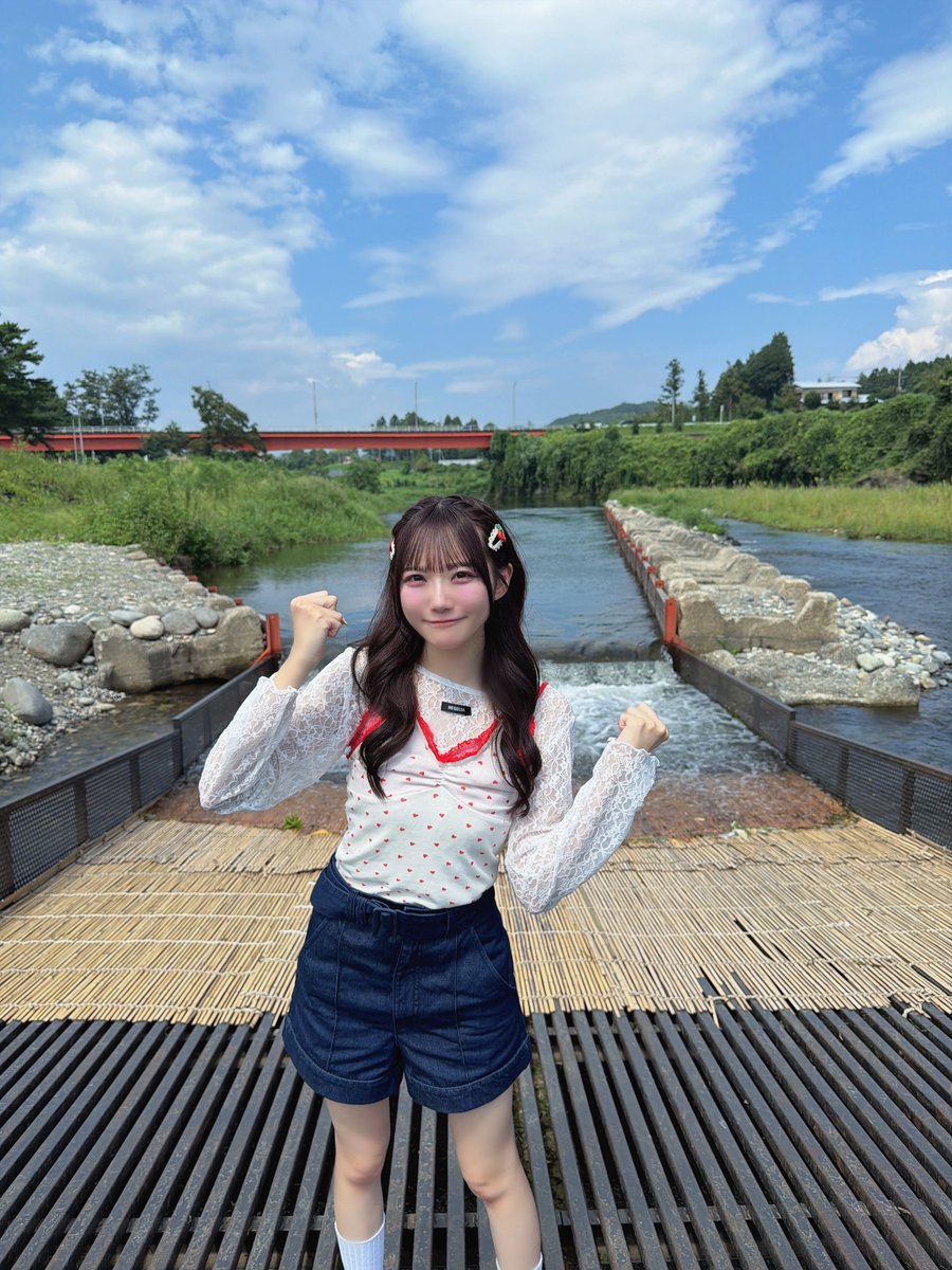 pref_tochigi's tweet photo. ／
魅せます！#とちブラ
｢とちぎの観光やな｣
YouTubeにUP🐟
＼

観光やなを満喫した #本田珠由記 ちゃん🫧
初めてのやな体験に大はしゃぎした後は、絶品の鮎料理を堪能し、贅沢なひとときを過ごしました☺️
https://t.co/nJA1UGXPEX

#栃木県 #栃木県情報 #ノイミー https://t.co/1EkfA137Cf