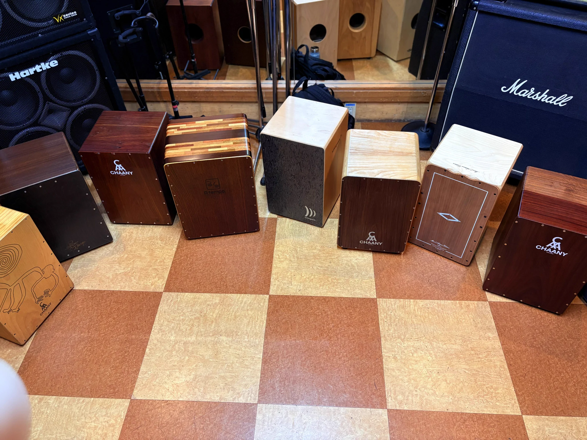吉本ヒロ cajon drums (@laboon_hiro) / X