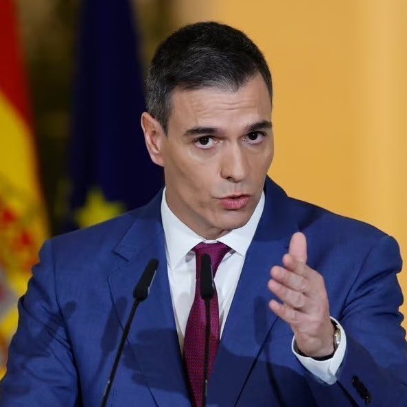 BRICSinfo's tweet photo. JUST IN: 🇪🇸🇮🇱 Spanish PM Sánchez says Netanyahu continues to commit a massacre in Gaza. https://t.co/lDwqs2SwyG