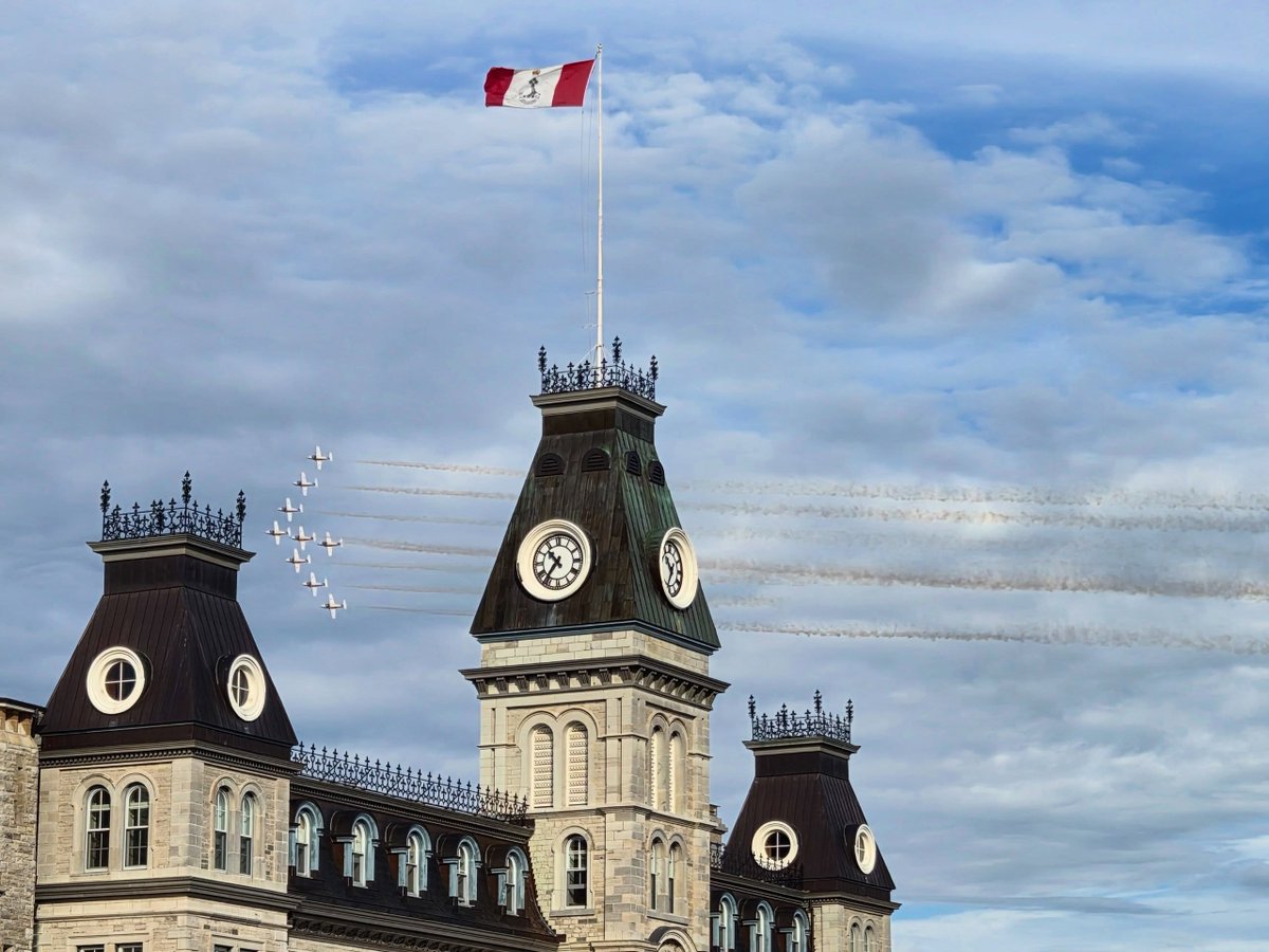 johnsmithzboy's tweet photo. 🇨🇦✅ https://t.co/FMZ0kBGW5B