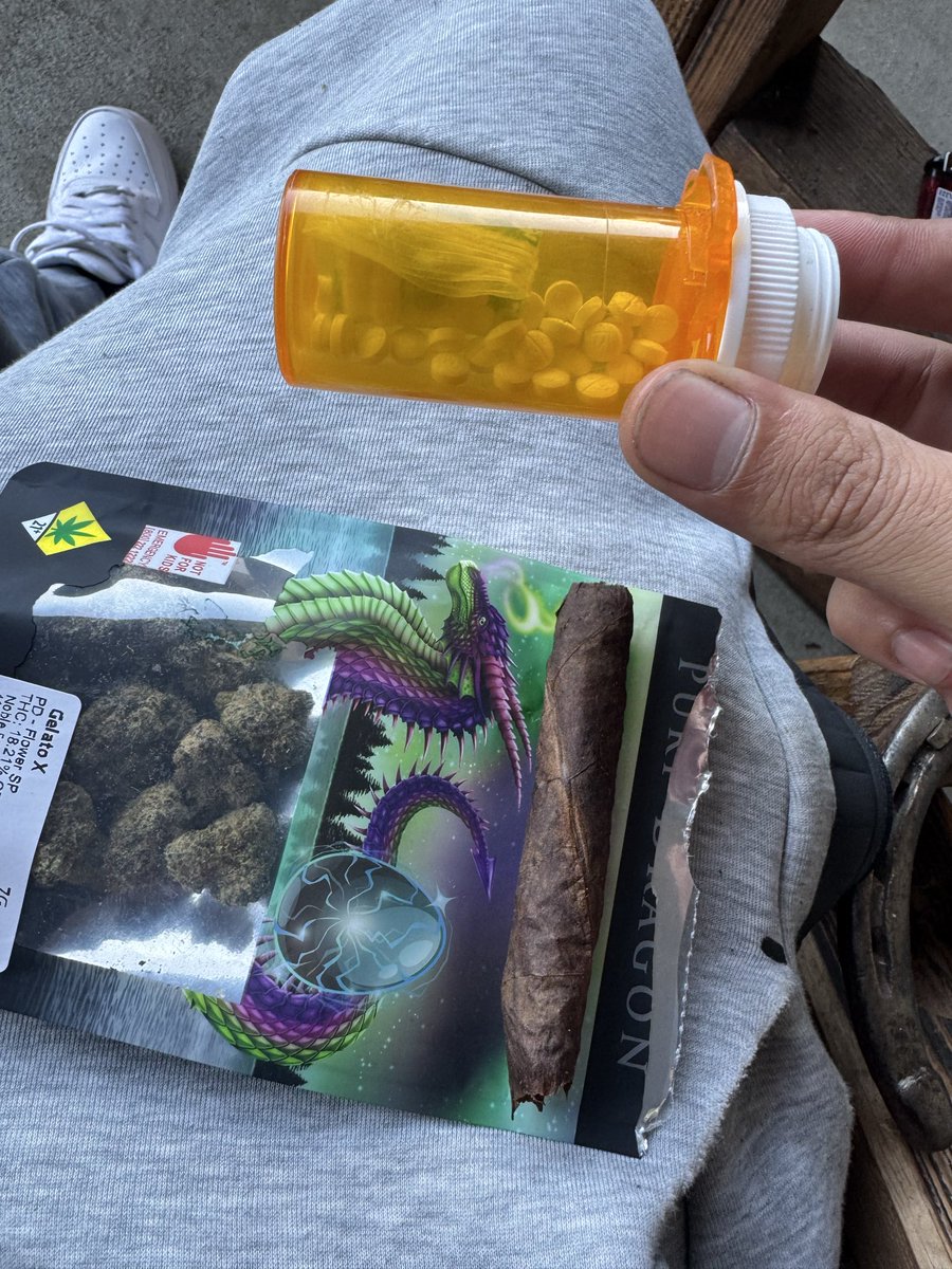 Anthony15516590's tweet photo. big woods.  n good rx https://t.co/uAtXqXy597