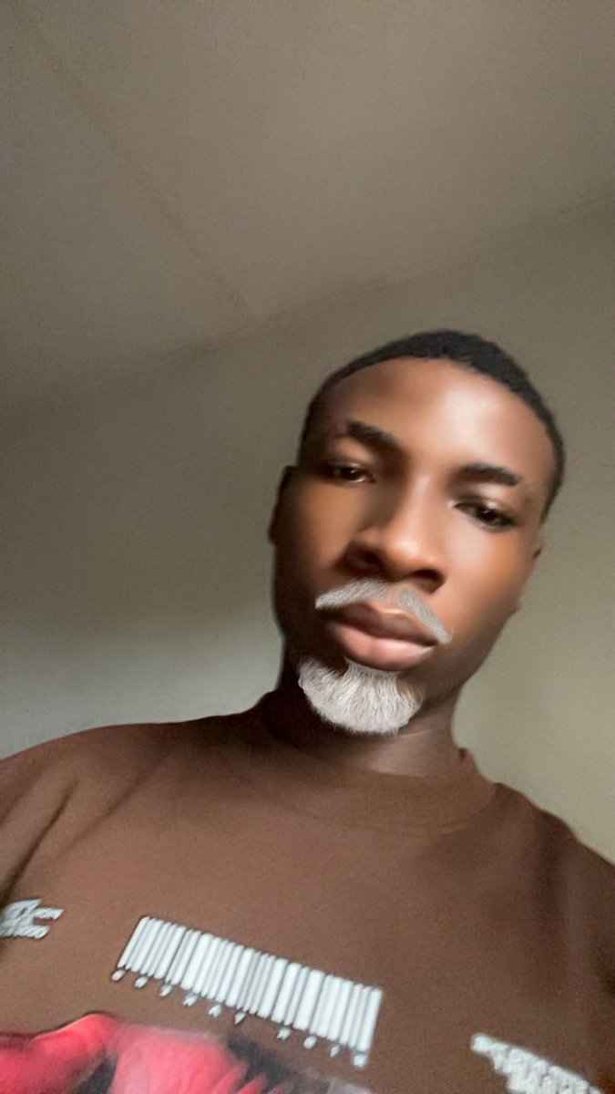 sam4uel1907's tweet photo. 😒 https://t.co/AhoSDRkzQy
