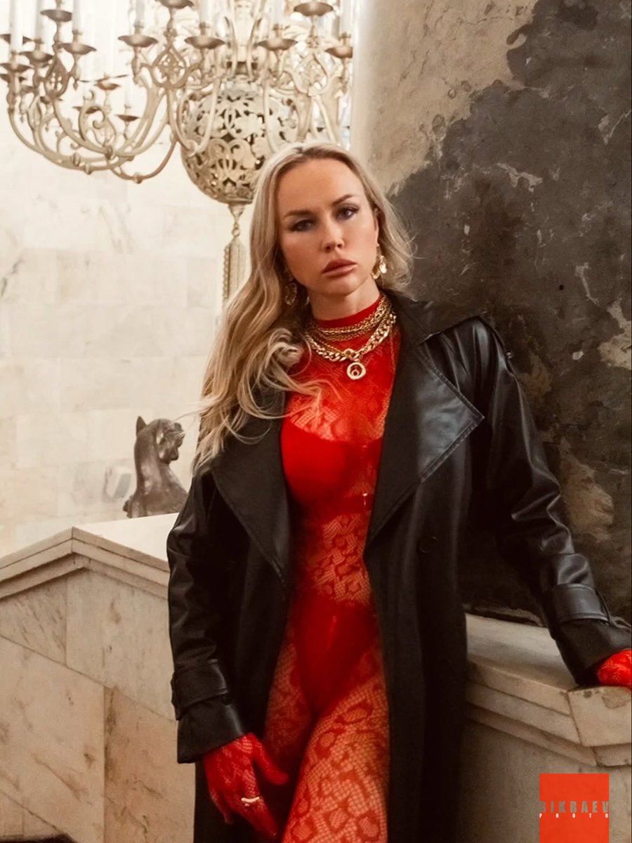 RegenaTullar's tweet photo. Vintage
Md: @spiridonova_irina 
Loc: @hilton
Ph: @bikart_photo https://t.co/3DlS0cYWge