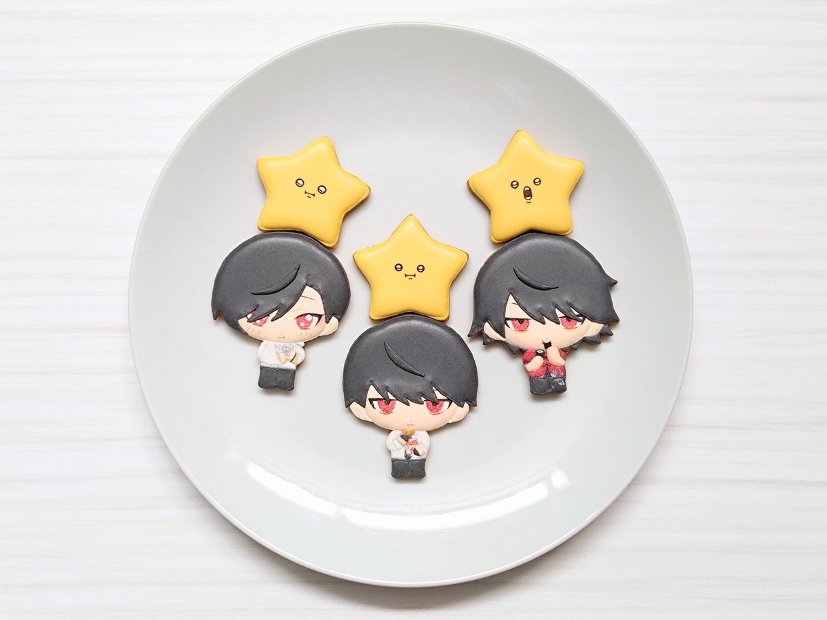 kiichigo_dski2's tweet photo. おおしずあり＋流れ星のアイシングクッキーを作りましたよ♪(Chu！ガチで意味わかんない組み合わせでごめん   気になっちゃうよね？ごめん) https://t.co/xKusdKB2M1