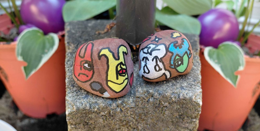 gettin_dizzy's tweet photo. my main is still gone so i'm hoping this one lasts longer.. this used to be joke alt i had.
anyways heres some of my favorite rocks i painted to make the post more interesting.. wow rocks!! yaaay!!! https://t.co/g5FcmG2kPk