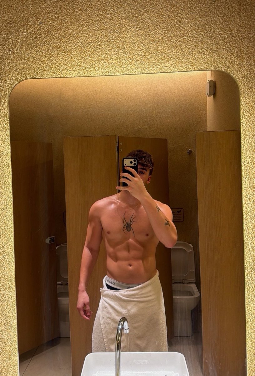 CaioCerqueira_'s tweet photo. 💦🥵 https://t.co/FQtLTCzSA4