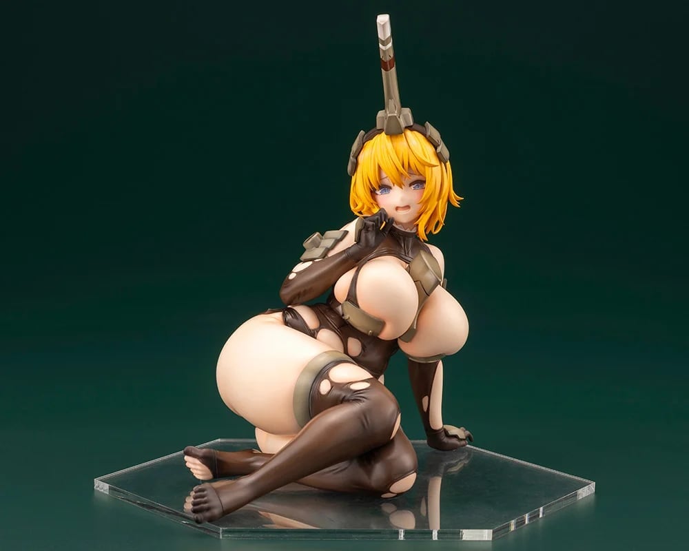 figsoku_b's tweet photo. 【フレームアームズ・ガール】コトブキヤ「輝鎚・甲」フィギュア

・胸部パーツは差し替え可能

【予約開始】
価格22,000円（税込）
2027年4月発売予定
https://t.co/J4ensvA027
#コトブキヤ #フレームアームズガール https://t.co/R4qZRvPGxB