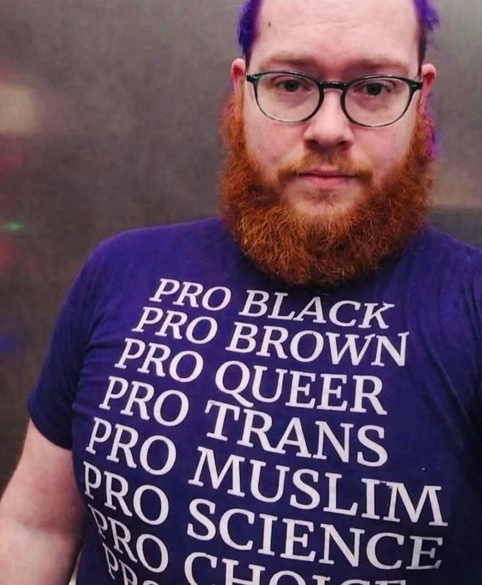 TrollingCanuck's tweet photo. This is who you're arguing with on the internet. https://t.co/UhgX8RyiGB