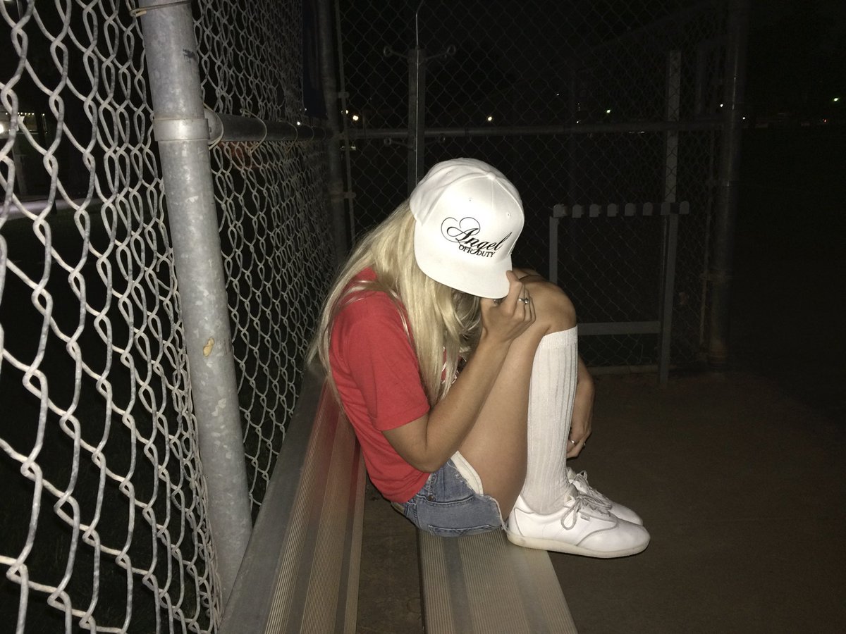 cowgirl_clue's tweet photo. Angel Off Duty 
snap back hats online while they last… https://t.co/006B2uEZXm