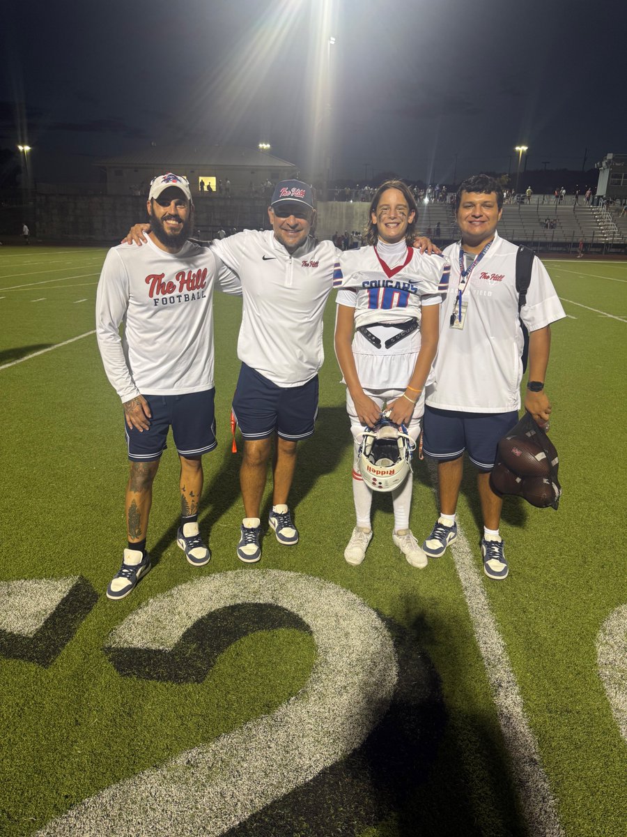 MarcelloM_2032's tweet photo. 48-6 Team win last night.

O-Line was great, WRs and backs made plays, defense flew around.

4-5 88 yds, 1 TD; | 1 rush 5 yards TD.

Love playing with this group.

@Westlake_Nation @J_Rhoades10 @QBHitList @Elite11 @CSAPrepStar @Prep2Play @txqb @CoachAaronRHA @JavanteTaylorJr https://t.co/IdEbmWzFFh